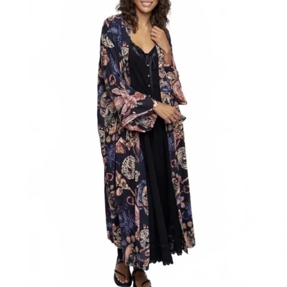 Natural Life- Floral Maxi Kimono Robe NWT
